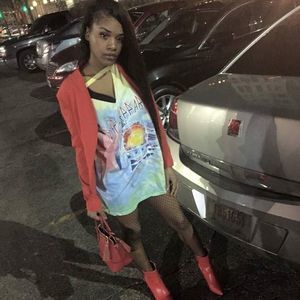 Meet your Posher, Ivana